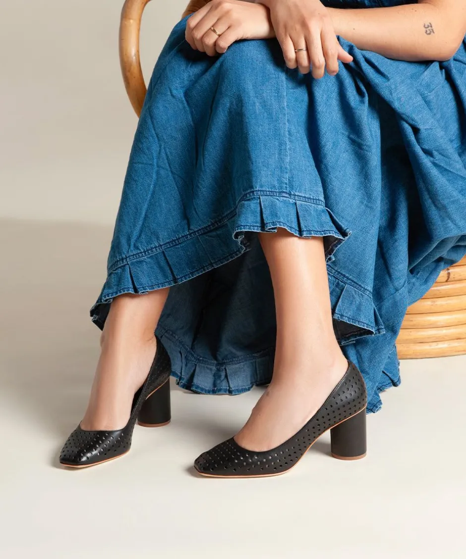 Charlotte Stone Harlie In Black Perf*Women Heels